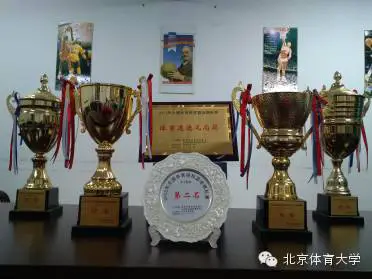 大学生篮球选手的心态建设指南_2